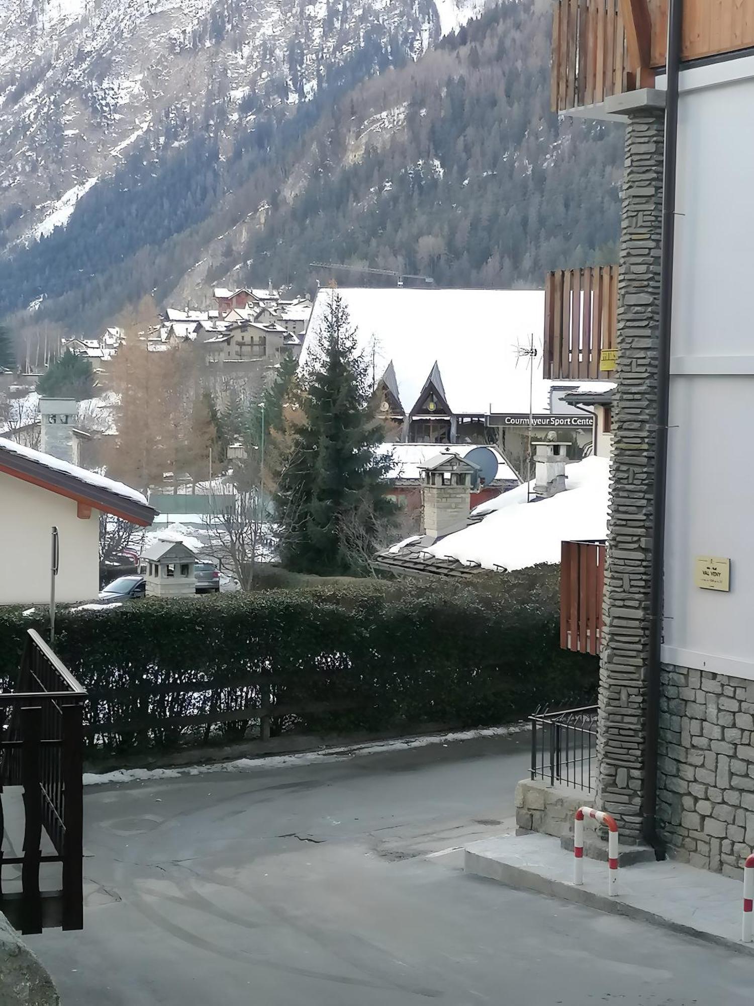 Courmayeur 3V21 Eksteriør billede